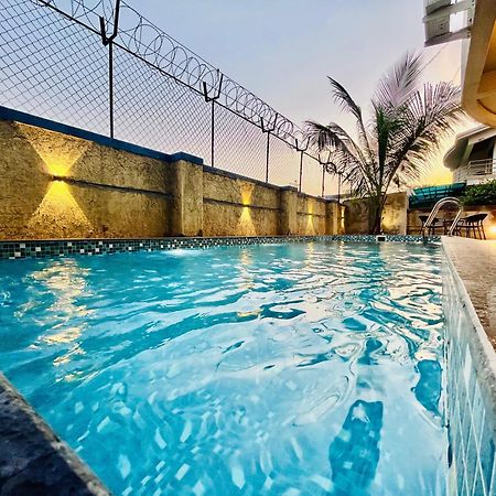 Tranquil : 3Bhk Spacious Villa In Gold Valley Lonavala Esterno foto
