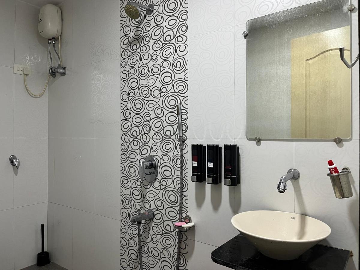 Tranquil : 3Bhk Spacious Villa In Gold Valley Lonavala Esterno foto